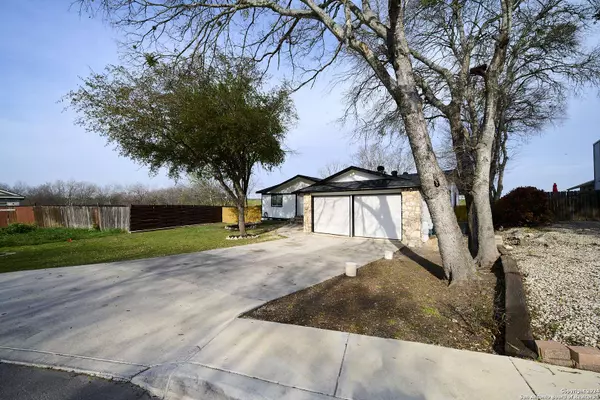 711 JANICE LN, Converse, TX 78109-1543