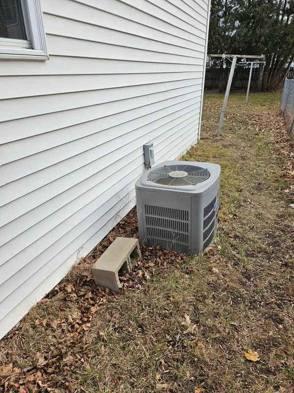 709 6th AVE NW, Austin, MN 55912