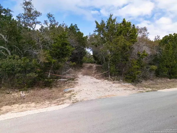 1805 Misty Hollow, New Braunfels, TX 78132