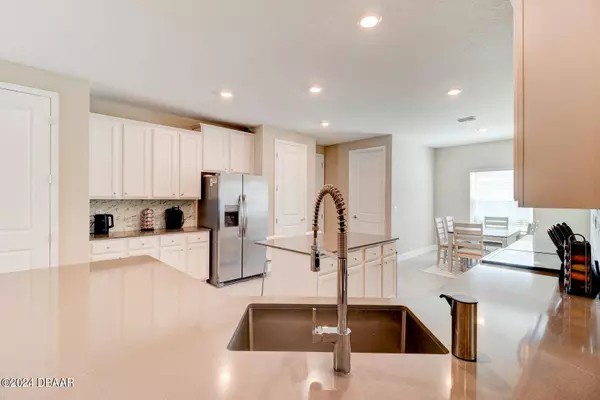 4216 Acoma DR, Ormond Beach, FL 32174