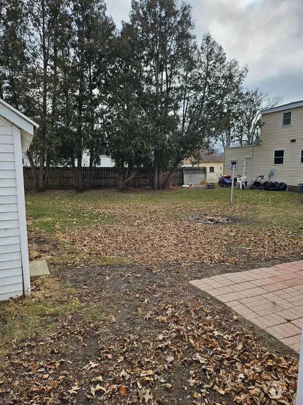 709 6th AVE NW, Austin, MN 55912