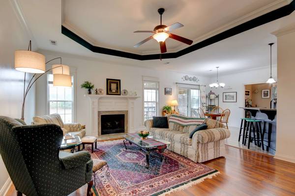 270 Bellshire Dr, Clarksville, TN 37043