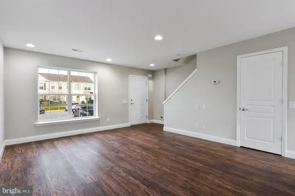 1548 ARTISAN CT, Breinigsville, PA 18031