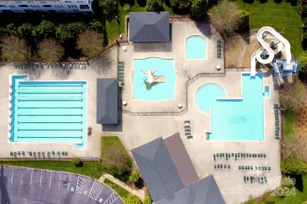 548 Fairwoods DR, Huntersville, NC 28078