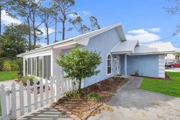 2520 Redford Dr, Panama City Beach, FL 32408