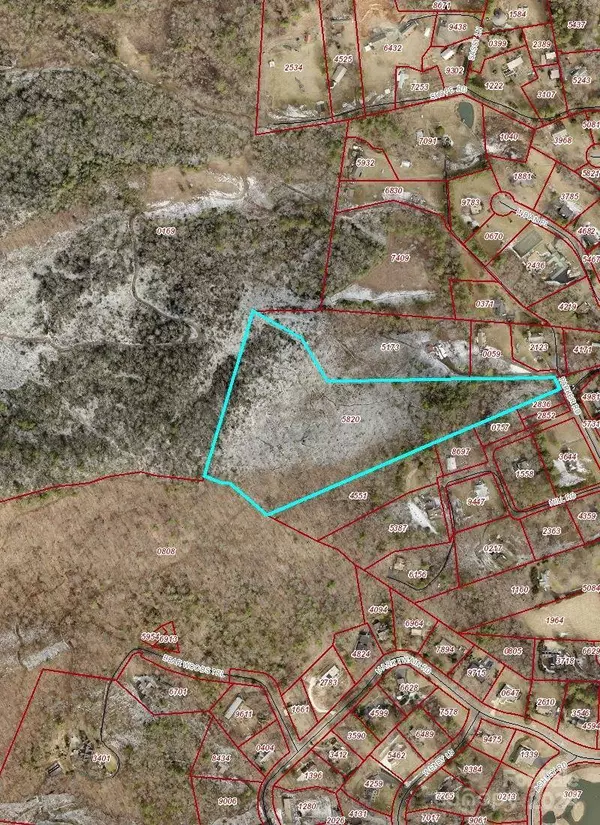 99999 Mill RD, Asheville, NC 28805