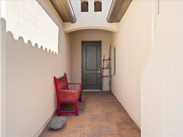 2624 La Luz CIR NE, Rio Rancho, NM 87144