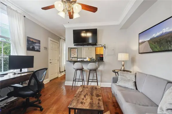 3909 COLISEUM ST #3909, New Orleans, LA 70115