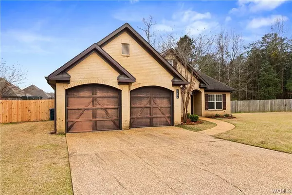 11504 FOREST GLEN BLVD, Northport, AL 35475