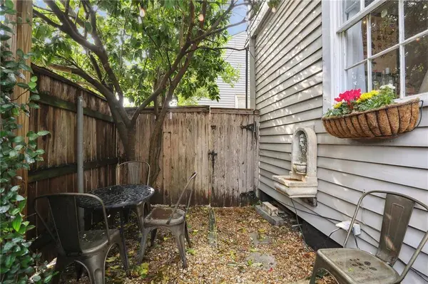 3909 COLISEUM ST #3909, New Orleans, LA 70115