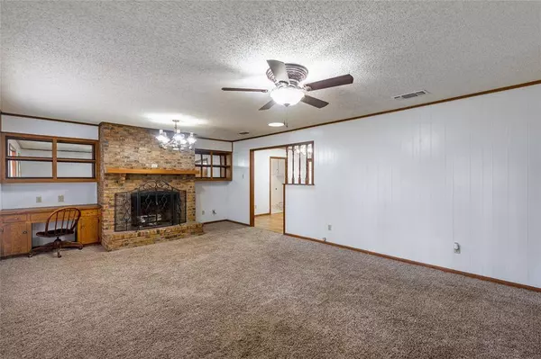 179 Rs County Road 3120, Emory, TX 75440