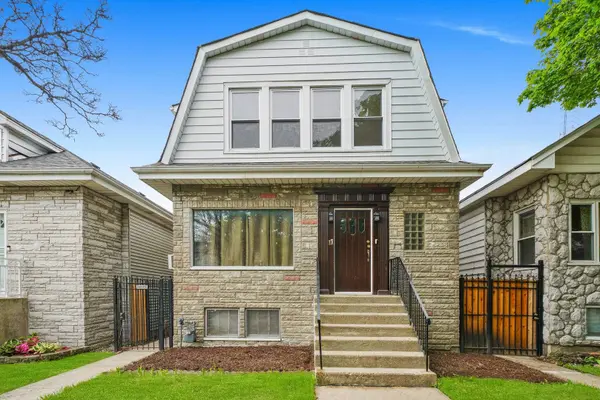 4911 W Melrose Street, Chicago, IL 60641