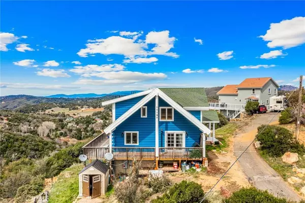 17180 Mile High RD, Julian, CA 92036