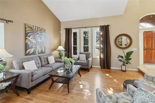 1651 E Nichols LN, Centennial, CO 80122