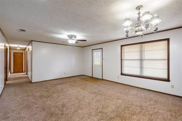 179 Rs County Road 3120, Emory, TX 75440