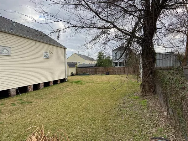 521 VALMONT ST, New Orleans, LA 70115