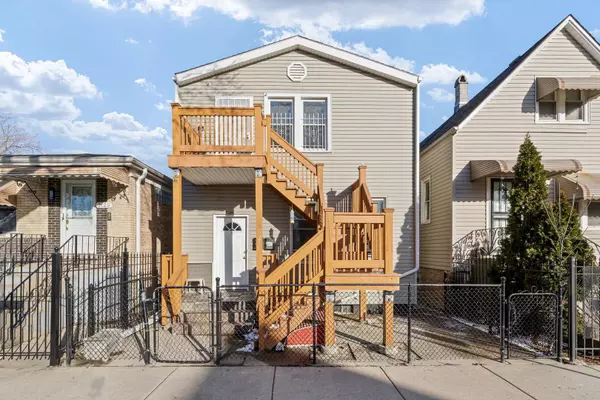 2123 N Mango Avenue, Chicago, IL 60639