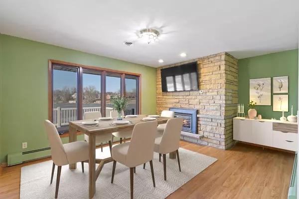 E12096 Grubers Grove Road, Prairie Du Sac, WI 53578