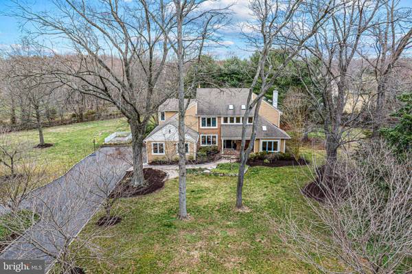 806 JOSHUA CT, Moorestown, NJ 08057