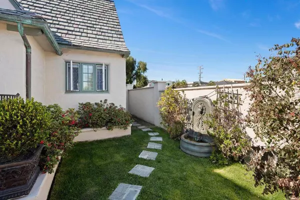 400 B AVE, Coronado, CA 92118