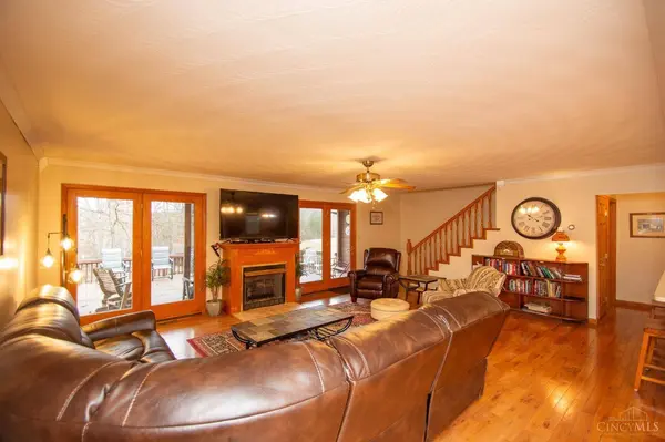 120 Spencer Rd, Tiffin Twp, OH 45693