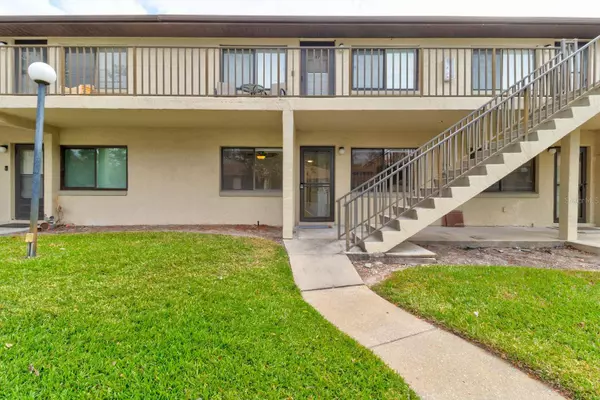 1601 BIG TREE RD #103, South Daytona, FL 32119