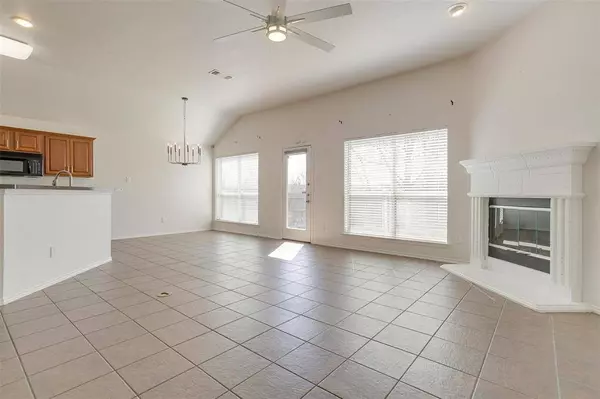 6213 Brooklynn Drive, Fort Worth, TX 76179