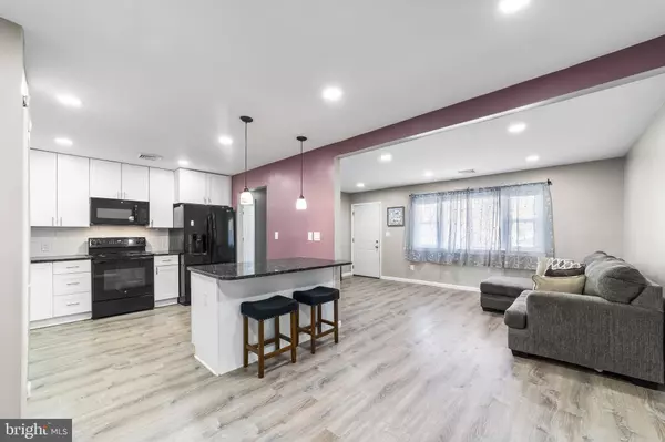 424 CHIPPEWA TRL, Browns Mills, NJ 08015