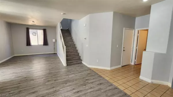 191 Flying Hills Avenue, Las Vegas, NV 89148