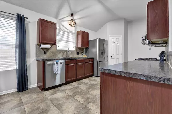 5430 Ginseng DR, Baytown, TX 77521