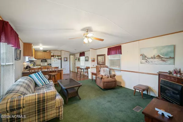 8625 Rich Road, Castalia, NC 27816