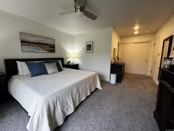 1503 Crestview Drive, Paragould, AR 72450