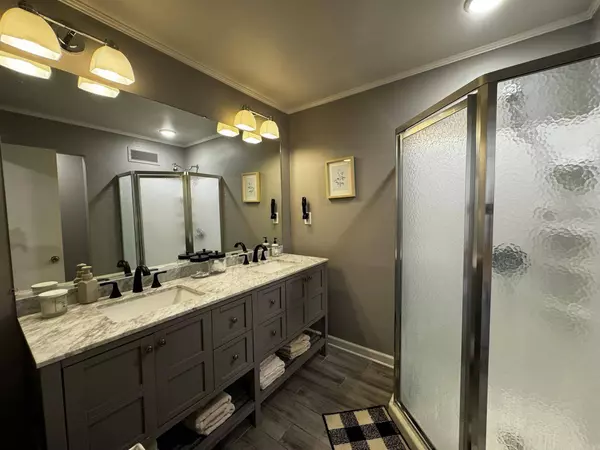 1503 Crestview Drive, Paragould, AR 72450