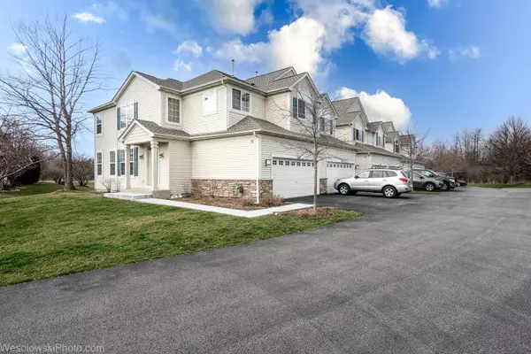 554 Gunnison Court, Gilberts, IL 60136