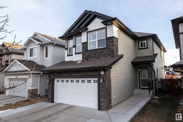 3539 8 ST NW, Edmonton, AB T6T 1A2