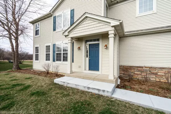 554 Gunnison Court, Gilberts, IL 60136