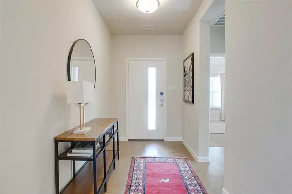 5624 Caliza Trail, Fort Worth, TX 76126