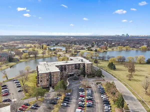 700 Wellington AVE #511, Elk Grove Village, IL 60007