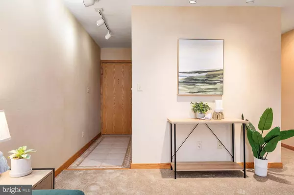 756-E FAIRVIEW AVE, Annapolis, MD 21403