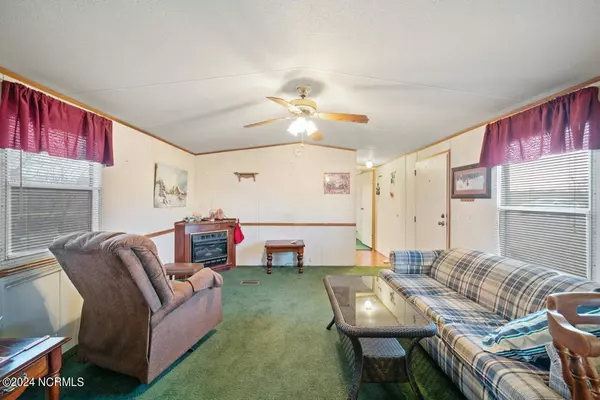 8625 Rich Road, Castalia, NC 27816