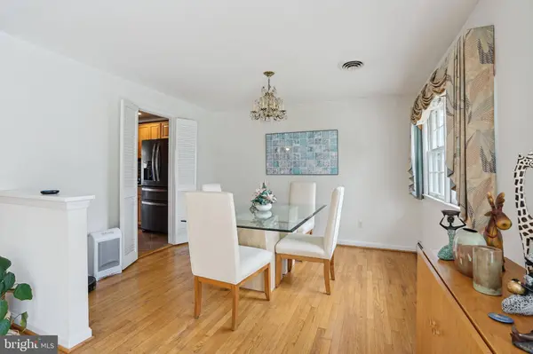 7048 WARDELL ST, Annandale, VA 22003