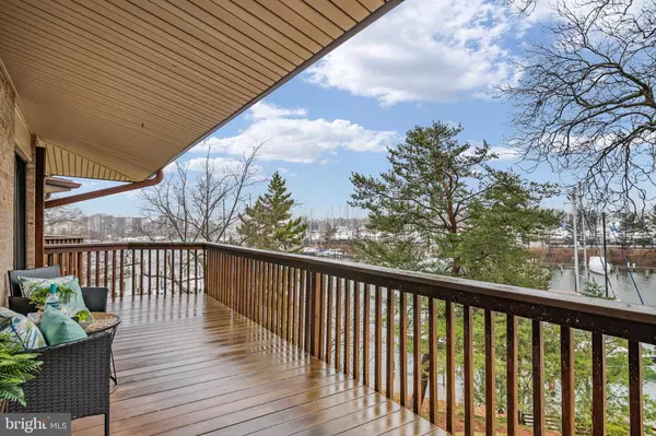 756-E FAIRVIEW AVE, Annapolis, MD 21403