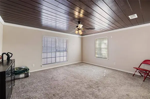 2604 Huntington Drive, Denton, TX 76209