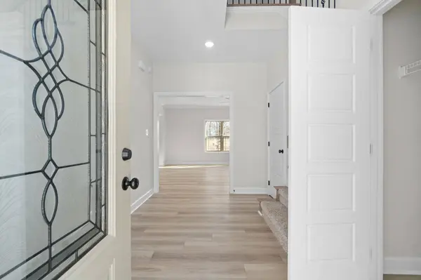 1746 Oak Forest Dr, Clarksville, TN 37043