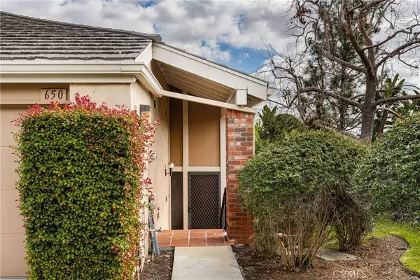 650 W Glenwood DR, Fullerton, CA 92832