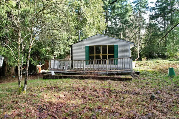831 Carmen Cres, Gabriola Island, BC V0R 1X2