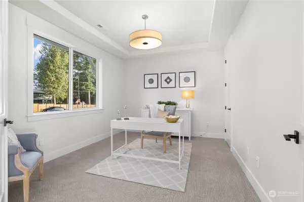 415 SW 366th ST #10, Federal Way, WA 98023