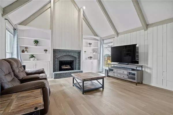 12800 W 69th ST, Shawnee, KS 66216