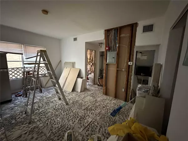 1358 Pennsylvania Ave #307, Miami Beach, FL 33139