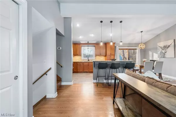 9422 Shady Oaks ST NW, Clinton, OH 44216